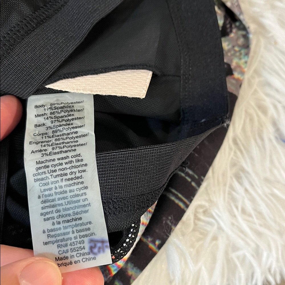 Nanette Lepore sportsbra Size Small NWT - Picture 6 of 7